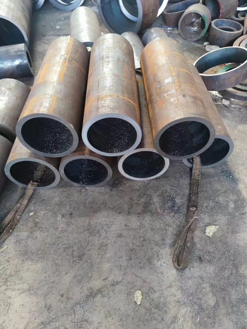 围场围场围场12Cr1MovG无缝钢管切割